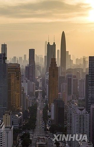 중국 선전의 번화가