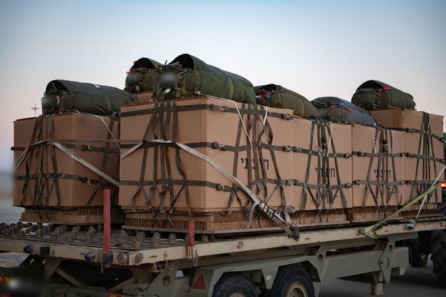 가자지구 공중 투하를 위한 구호품