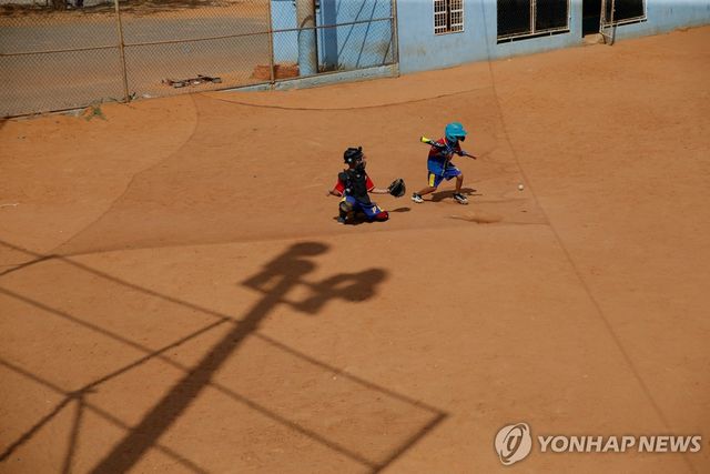 2019년 베네수엘라 마라카이보의 카시케 마라 리틀 야구팀 선수들