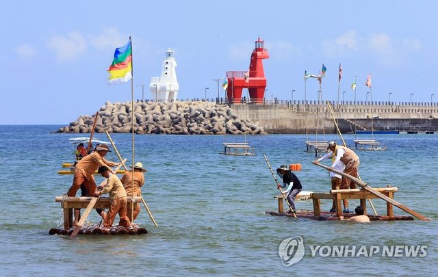 제주 테우 노 젓기 대회