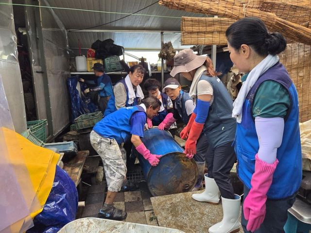 침수피해지역 자원봉사활동