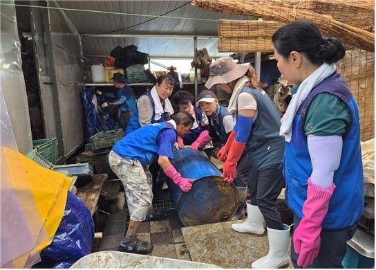 침수피해 지역 자원봉사활동