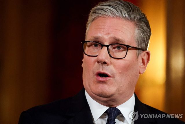 29일(현지시간) 팔레스타인 국가 인정에 대해 발표하는 스타머 총리