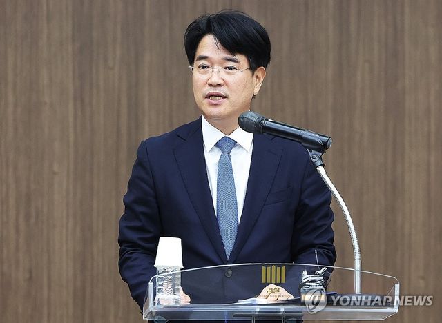 취임사 하는 박재억 신임 수원지검장