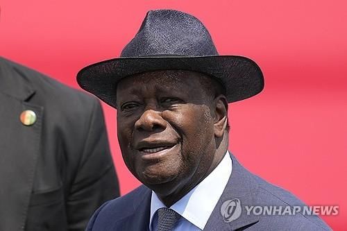 10월 대선서 4선 도전 선언한 알라산 우아타라 코트디부아르 대통령