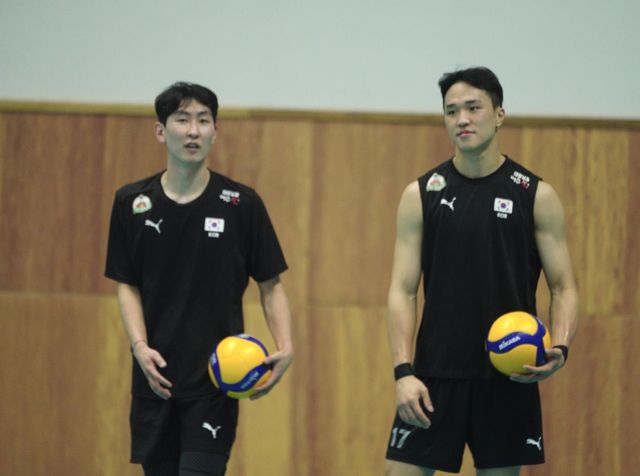 남자배구 대표팀에 가세한 김준우(왼쪽) 