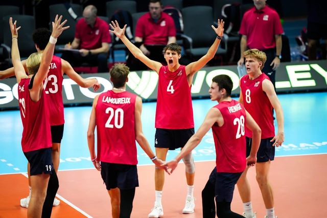 한국과 경기를 펼친 미국 U-19 남자배구 선수들