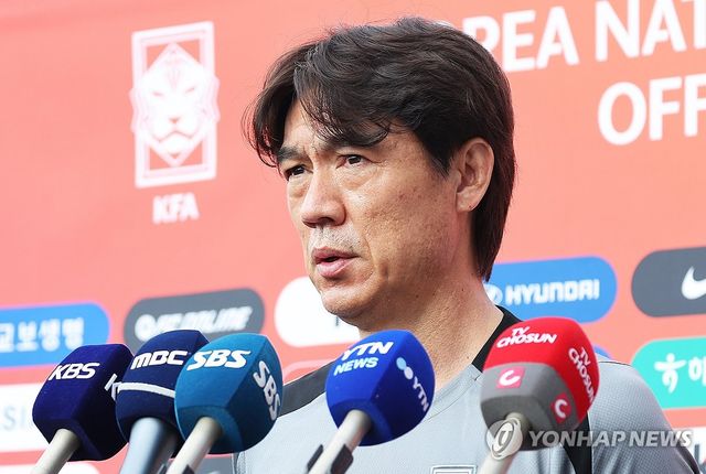 동아시안컵 앞둔 홍명보 감독