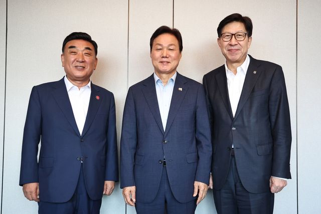 김해 롯데호텔앤리조트 '부울경 시도지사 지역현안 간담회'