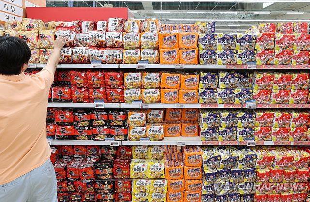 라면 판매대