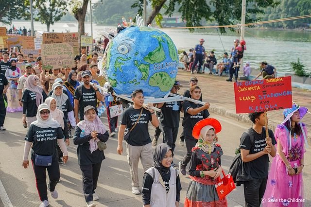 환경 보호 캠페인 벌이는 인도네시아 아동들