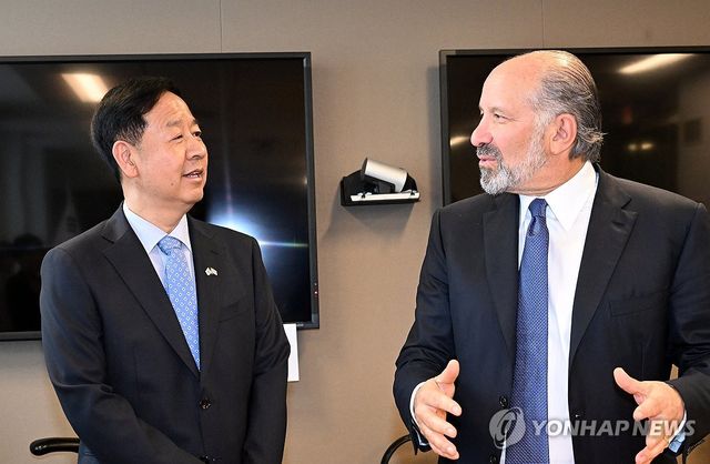 구윤철 부총리, 하워드 러트닉 미국 상무장관 통상협의