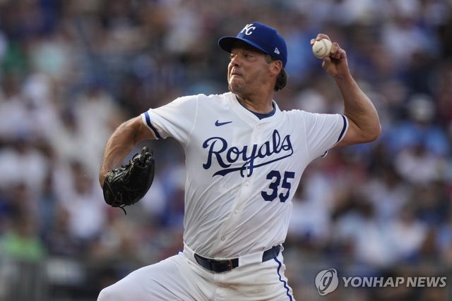 방출 대기 조처된 리치 힐