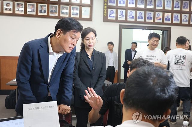 제주 '찾아가는 모두의 광장' 방문한 조승래