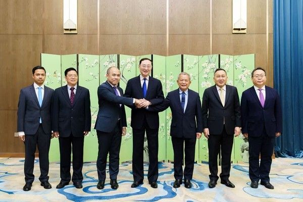 중국-태국-캄보디아 3자 회담