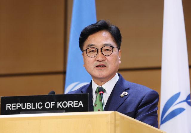 세계국회의장회의에서 기조연설 중인 우원식 국회의장