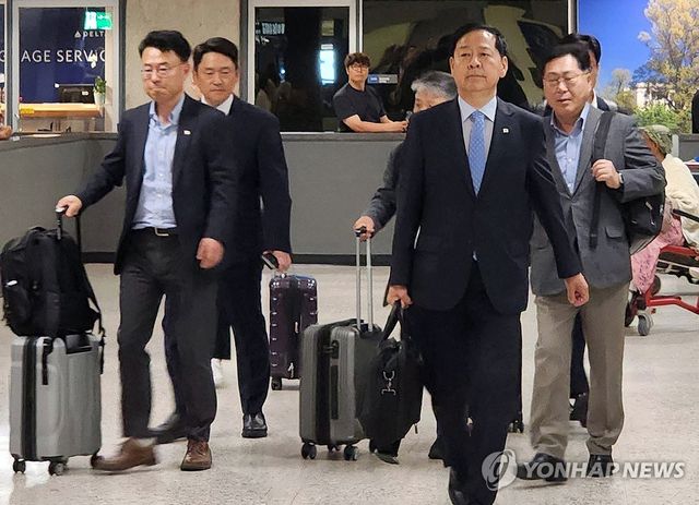 통상 협상 위해 美 도착한 구윤철 경제부총리