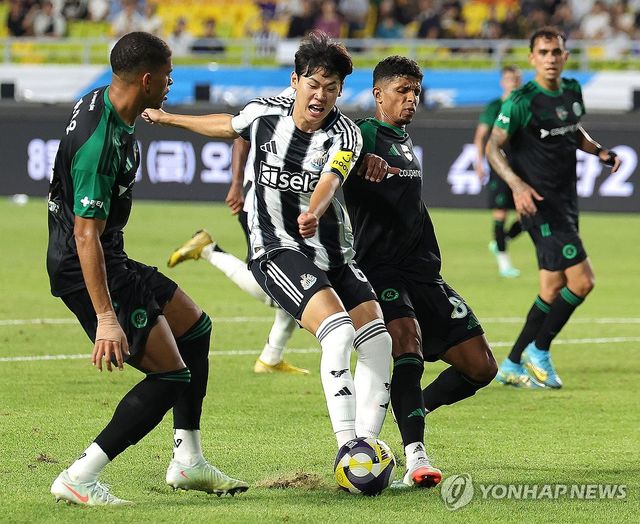 뉴캐슬 유니폼 입은 박승수