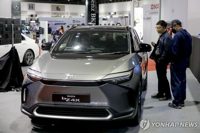 도요타 전기차 bZ4X
