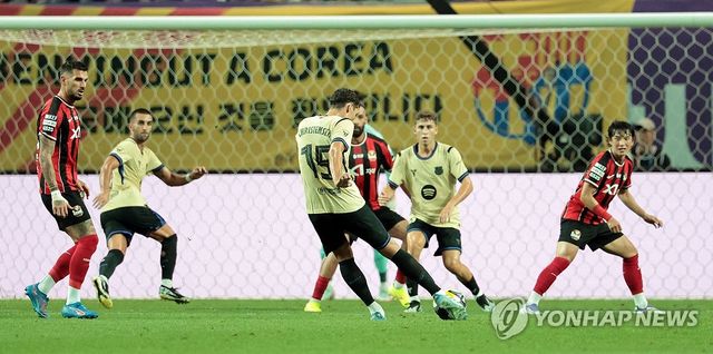 팀 네번째 골 넣는 안드레아스 크리스텐센