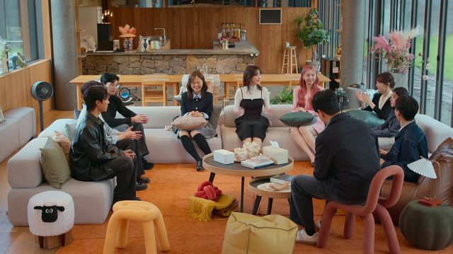 '모태솔로지만 연애는 하고 싶어'의 한 장면