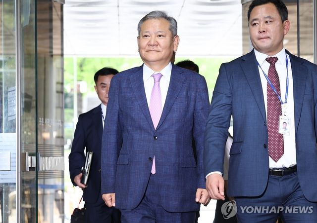 이상민 전 장관, 영장실질심사 출석