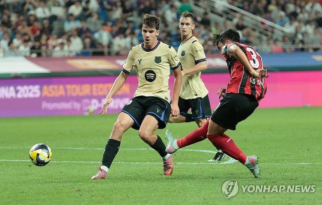 팀 세번째 골 넣는 정한민