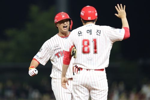 역전타를 날린 KIA 변우석