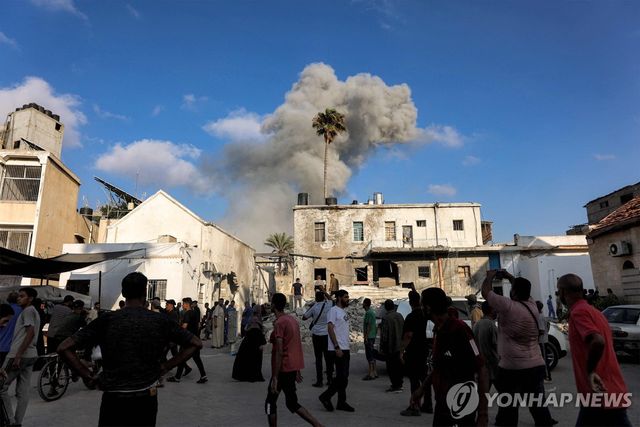 가자지구에서 치솟은 연기