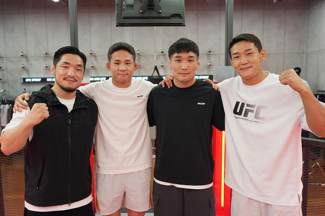 팬 사인회에 참석한 유수영, 박현성, 이창호, 유주상(사진 왼쪽부터)