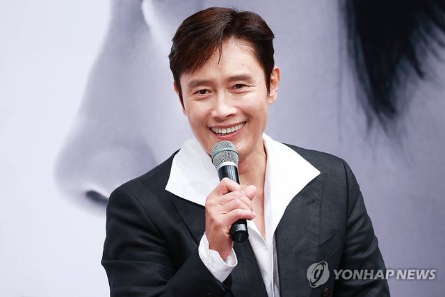 이병헌, 명품 미소