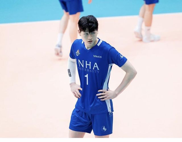 인하대 1학년인 차세대 남자배구 간판 윤경 