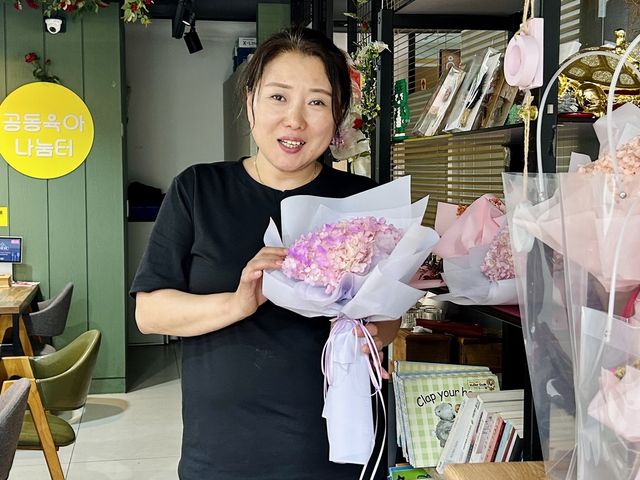 이주여성 자립 지원 마을기업 '한누리꽃담' 대표 장춘화씨