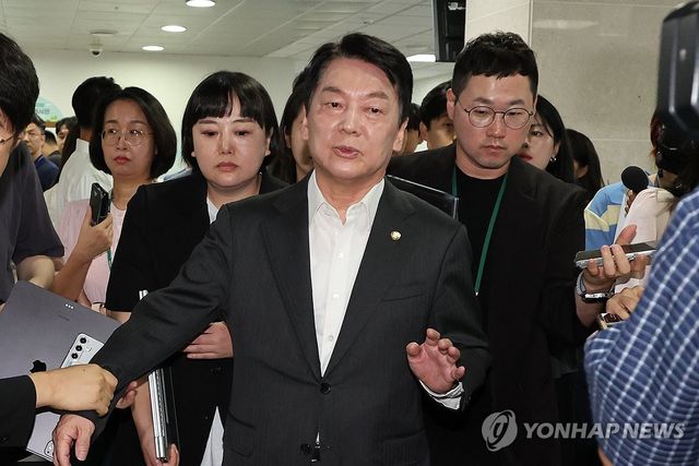 혁신위원장 사퇴한 안철수 의원