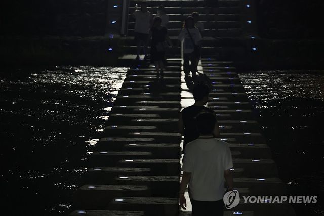 대구도 잠 못 드는 밤