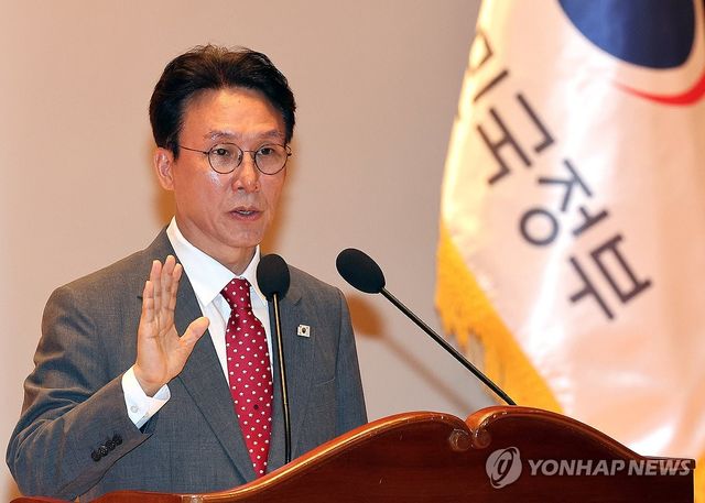 취임 선서하는 김민석 국무총리