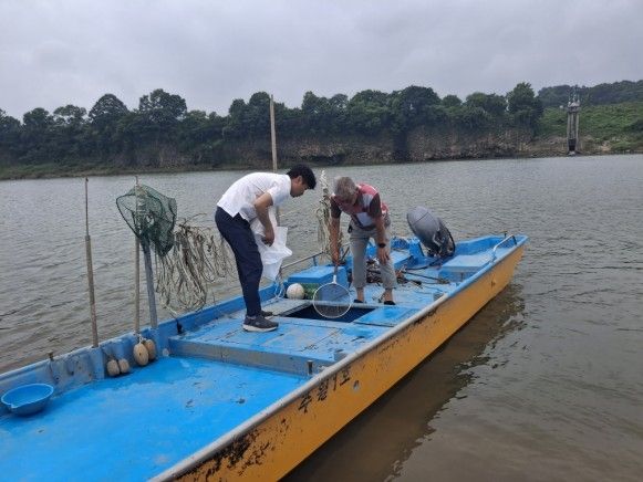 방사능 오염 검사 모습