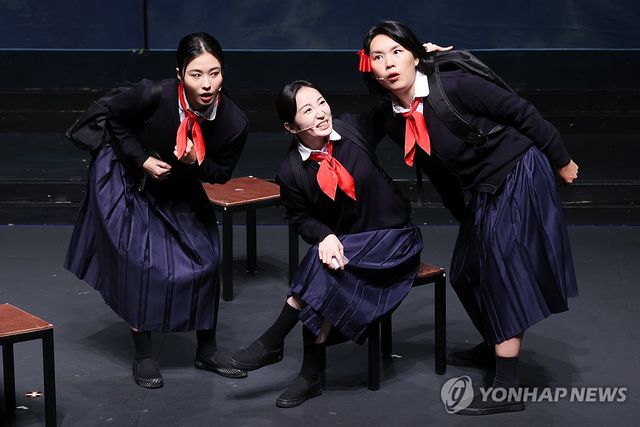 처음 만나는 북한 10대 청년들의 이야기