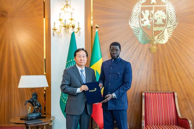 동원산업 방문단, 세네갈 대통령 예방