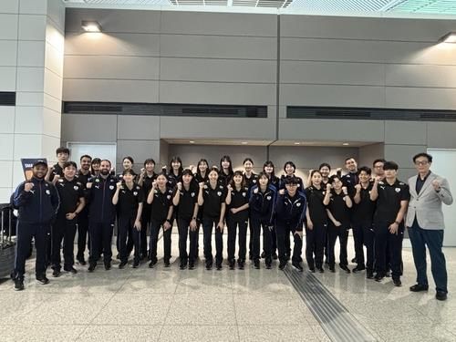 3주 차 경기를 위해 출국하는 여자배구 대표팀 