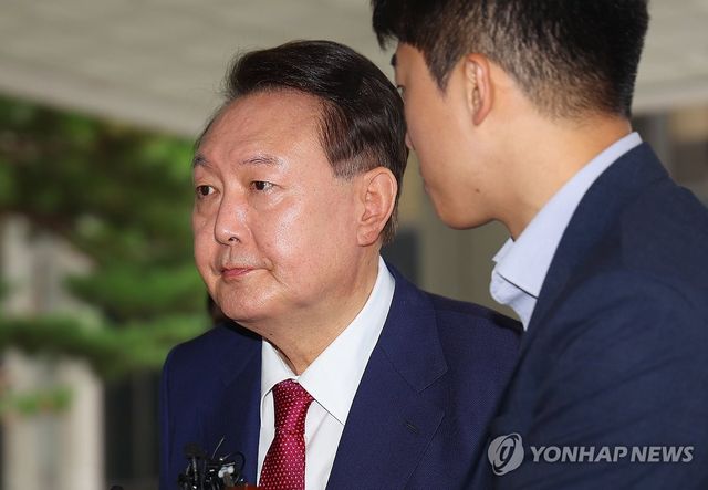 윤석열, 내란 특검 2차 출석