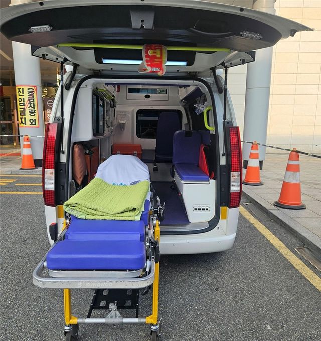 와상장애인 이동지원에 투입되는 구급차