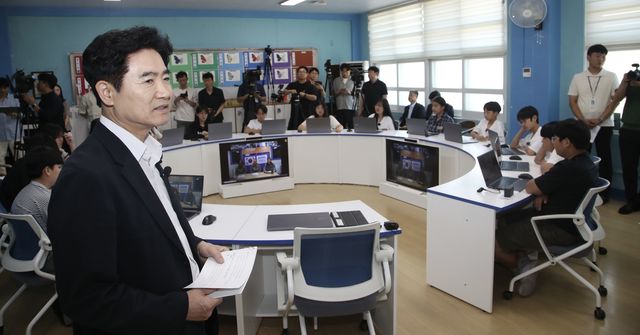 수업참관하는 김대중 전남교육감