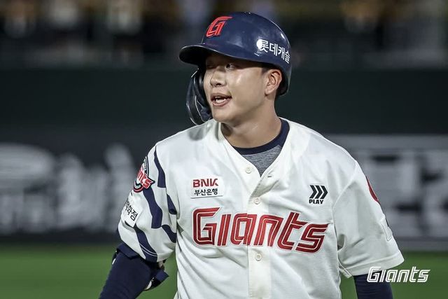 끝내기 안타의 주인공 롯데 이호준