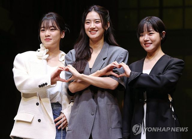 비올라 연기한 배우들