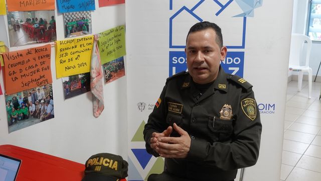 월터 아기레 알바니아시 평화경찰 팀장 