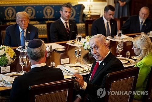 7일(현지시간) 백악관 만찬장의 트럼프 미국 대통령과 네타냐후 이스라엘 총리