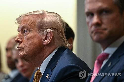 트럼프 대통령과 헤그세스 국방장관