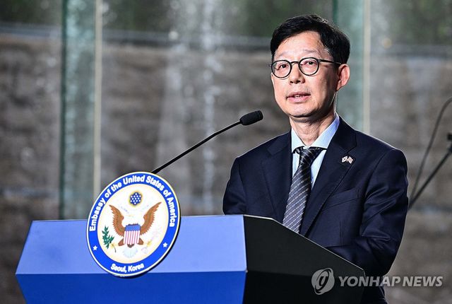 축사하는 외교부 차관