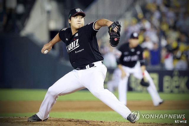 마운드 오른 kt 강백호